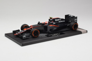 McLaren MP4-30 Honda #22 J. Button McLaren Honda F1 Team Spanish Grand Prix 2015 Minichamps 1:18 537151122 Kov – obrázek 2 z 7