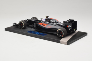 McLaren MP4-31 Honda #22 J. Button McLaren Honda F1 Team Chinese Grand Prix 2016 Minichamps 1:18 537161822 Kov – obrázek 5 z 7