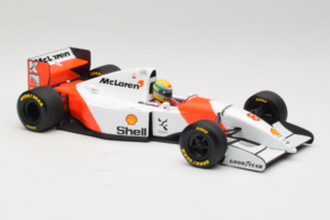 McLaren MP4/8 Ford #8 A. Senna Marlboro McLaren 1993 Minichamps 1:18 540931808 Kov – obrázek 4 z 7