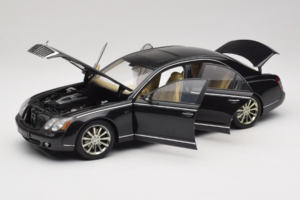 Maybach 57S Černý AUTOart 1:18 76156 Kov – obrázek 2 z 7