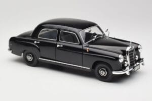 Mercedes 180 W120 Ponton Černý Revell 1:18 08973 Kov – obrázek 6 z 8