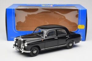 Mercedes 180 W120 Ponton Černý Revell 1:18 08973 Kov – obrázek 8 z 8