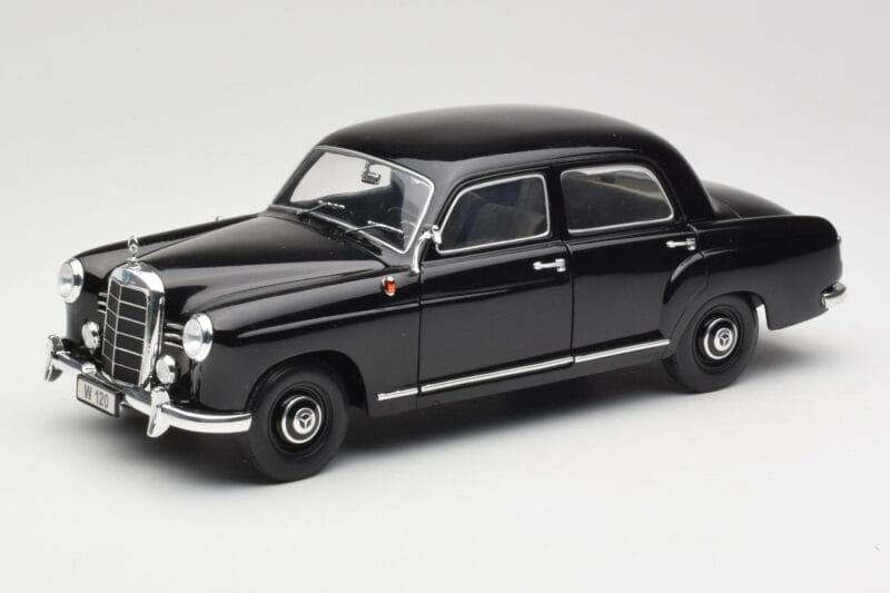 Mercedes 180 W120 Ponton Černý Revell 1:18 08973 Kov