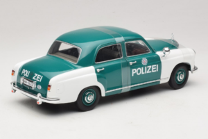 Mercedes 180 Ponton Polizei Revell 1:18 8863 Kov – obrázek 2 z 6