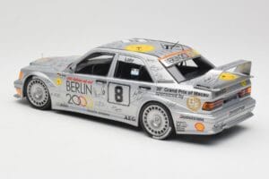 Mercedes 190E 2.5-16 EVO II W201 #8 Zung Fu E. Lohr Guia Race Macau 1992 Minichamps 1:18 155923608 Kov – obrázek 4 z 6
