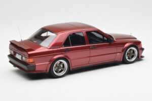 Mercedes 190E 2.5-16 W201 RAUH-Welt Republik Červený Otto 1:18 OT1083 Pryskyřice – obrázek 2 z 6