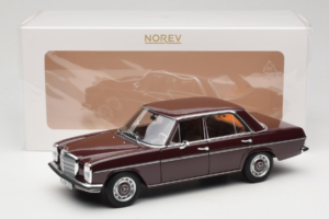 Mercedes 200 W115 Tmavě Červenohnědý Norev 1:18 183778 Kov – obrázek 8 z 8