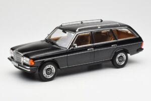 Mercedes 200 T S123 Černý Norev 1:18 183735 Kov