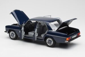 Mercedes 200 W114 Midnight Modrý Edice Dealer Norev 1:18 B66040694 Kov – obrázek 5 z 8