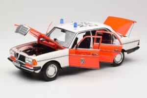 Mercedes 200 W123 Sanitka Bílý Norev 1:18 183834 Kov – obrázek 2 z 8