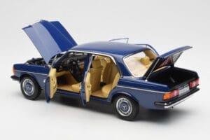 Mercedes 200 W123 Surf Modrý Norev 1:18 183710 Kov – obrázek 5 z 8