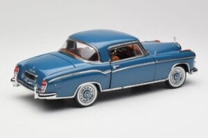 Mercedes 220 SE W128 Modrý Sun Star 1:18 3561 Kov – obrázek 3 z 8