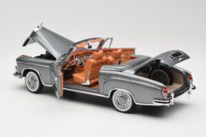 Mercedes 220 SE W128 Kabriolet Grey Metallic Sun Star 1:18 3352-M1 Kov – obrázek 5 z 8