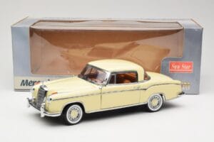 Mercedes 220 SE W128 Coupe Béžový Sun Star 1:18 3562 Kov – obrázek 8 z 8