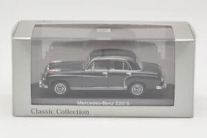Mercedes 220S W180 Světle Šedý Minichamps 1:43 B66040534 Kov – obrázek 4 z 4