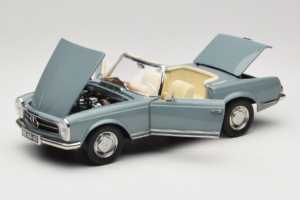 Mercedes 230 SL W113 Horizon Blue Norev 1:18 183992 Kov – obrázek 2 z 9
