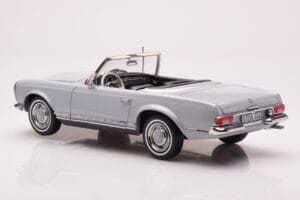 Mercedes 230 SL W113 Pagoda Šedý Norev 1:18 183990 Kov – obrázek 7 z 8