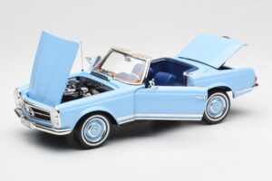 Mercedes 230 SL W113 Pagoda Horizon Modrý Edice Dealer Norev 1:18 B66040633 Kov – obrázek 2 z 10