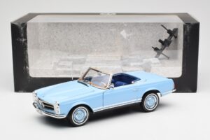 Mercedes 230 SL W113 Pagoda Horizon Modrý Edice Dealer Norev 1:18 B66040633 Kov – obrázek 10 z 10