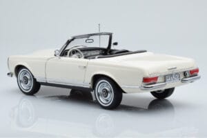 Mercedes 230 SL W113 Pagoda Bílý Limitovaná Edice Norev 1:18 183768 Kov – obrázek 8 z 9