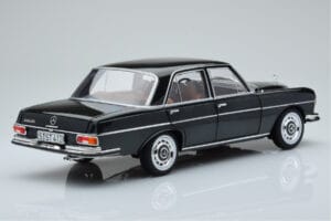 Mercedes 280 SE W108 Zelený Norev 1:18 183935 Kov – obrázek 3 z 8
