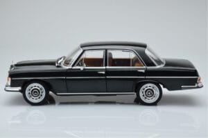 Mercedes 280 SE W108 Zelený Norev 1:18 183935 Kov – obrázek 4 z 8
