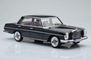 Mercedes 280 SE W108 Zelený Norev 1:18 183935 Kov – obrázek 6 z 8