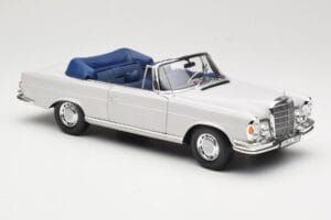 Mercedes 280 SE W111 Kabriolet Světle Šedý Norev 1:18 183530 Kov – obrázek 6 z 8