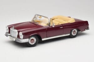 Mercedes 280SE W108 Bordeaux Červený Maisto 1:18 31811 Kov