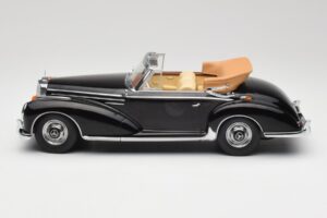 Mercedes 300 SC W188 Kabriolet Černý KK-Scale 1:18 KKDC180941 Kov – obrázek 3 z 6