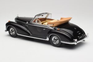Mercedes 300 SC W188 Kabriolet Černý KK-Scale 1:18 KKDC180941 Kov – obrázek 5 z 6