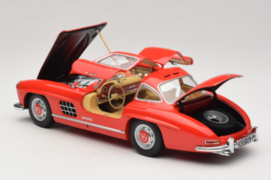 Mercedes 300 SL Gullwing Červený Minichamps 1:18 180039001 Kov – obrázek 5 z 8