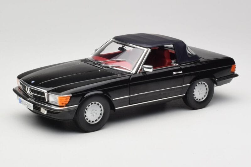 Mercedes 300 SL R107 Černý Norev 1:18 183511 Kov