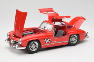Mercedes 300 SL Červený Bburago 1:18 3015 Kov – obrázek 2 z 8