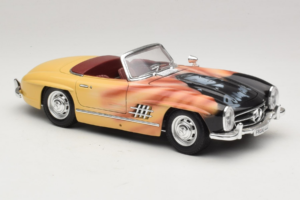 Mercedes 300 SL Roadster Rosemarie Muster Limitovaná Edice 18/27 Bburago 1:18 3023-M1 Kov – obrázek 6 z 8