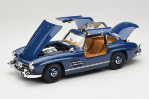 Mercedes 300 SL W198 Modrý Norev 1:18 183852 Kov – obrázek 2 z 8