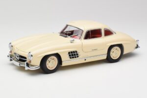 Mercedes 300 SL W198 Krémový S Červeným Interiérem Minichamps 1:18 180039002 Kov