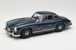 Mercedes 300 SL W198 Gullwing Tmavě Modrý Minichamps 1:18 110037216 Kov