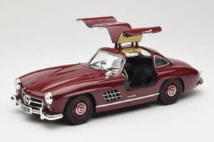 Mercedes 300 SL W198 Gullwing Tmavě Červený Minichamps 1:18 110037218 Kov – obrázek 2 z 8