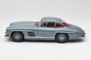 Mercedes 300 SL W198 Graphite Šedý Minichamps 1:18 180039005 Kov – obrázek 4 z 8
