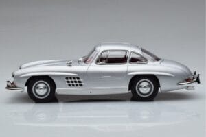 Mercedes 300 SL W198 Gullwing Norev 1:18 183850 Kov – obrázek 5 z 8