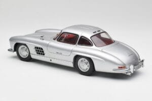 Mercedes 300 SL W198 Gullwing Stříbrný Minichamps 1:18 180039000 Kov – obrázek 7 z 8