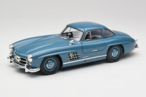 Mercedes 300 SL W198 Světle Modrý Minichamps 1:18 180039007 Kov