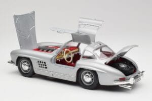 Mercedes 300 SL W198 Gullwing Silver Šedý Bburago 1:18 3513 Kov – obrázek 4 z 8