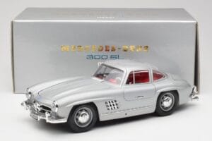 Mercedes 300 SL W198 Gullwing Silver Šedý Bburago 1:18 3513 Kov – obrázek 8 z 8