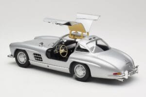 Mercedes 300 SL W198 Gullwing Stříbrný Minichamps 1:18 110037210 Kov – obrázek 5 z 8