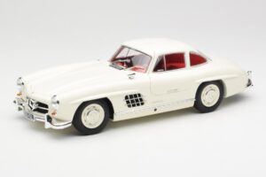 Mercedes 300 SL W198 Bílý Minichamps 1:18 180039006 Kov