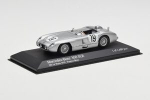 Mercedes 300 SLR #19 P. Levegh / J. Fitch 24 Hours of Le Mans 1955 Minichamps 1:43 432553000 Kov – obrázek 2 z 4