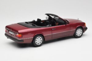 Mercedes 300CE-24 A124 Kabriolet Almandine Červený Metalíza Norev 1:18 B66040616 Kov – obrázek 3 z 8