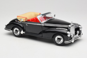 Mercedes 300S W188 Roadster Černý Welly 1:18 801-3271398 Kov – obrázek 6 z 8